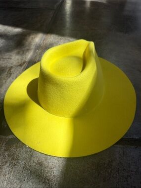 Wyeth by Todd Magill | Accessories | New Rare Wyeth Wide  display picture 3